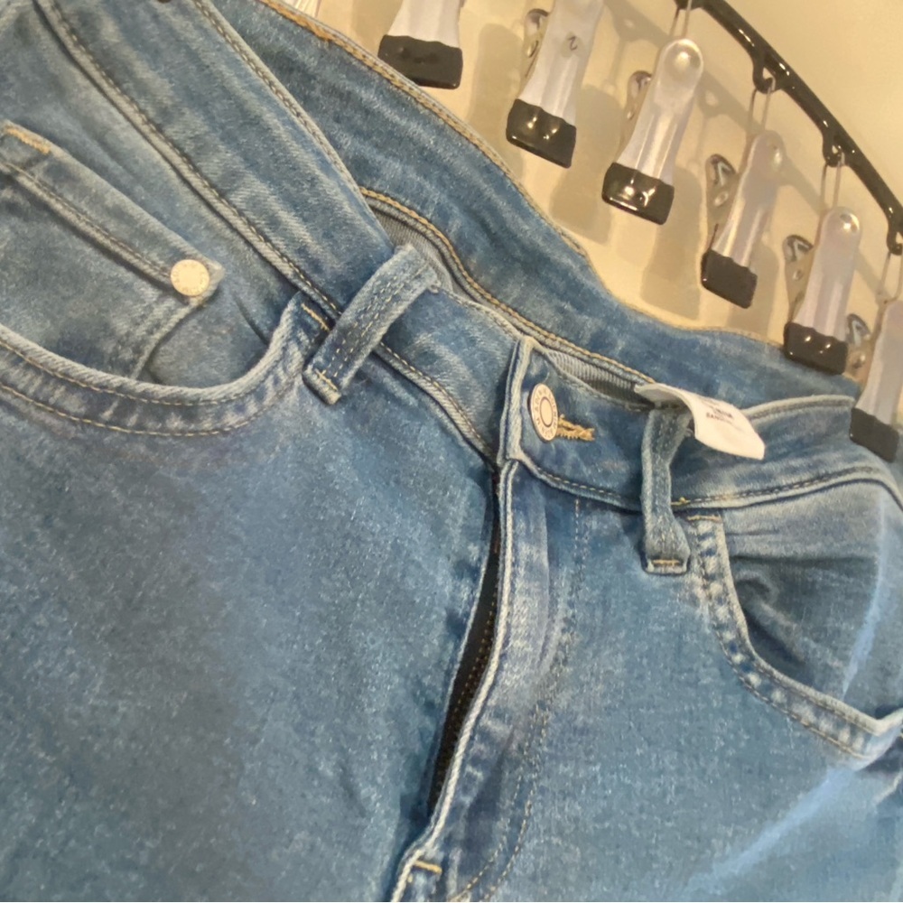 Jeans - Picture 8 of 14